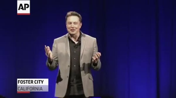 Tesla introduces new solar batteries