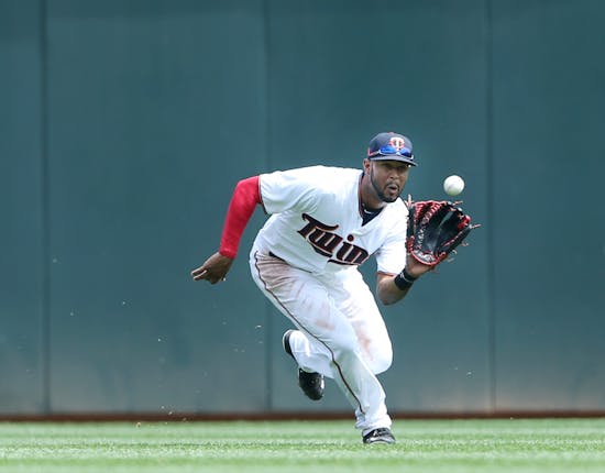 Twins bring back Aaron Hicks, place Shane Robinson on family emergency list