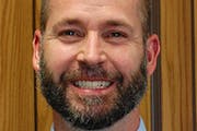 The Minnesota Licensed Beverage Association announced that Tony Chesak is the new executive director.