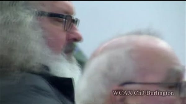 Actor Randy Quaid held on fugitive charges