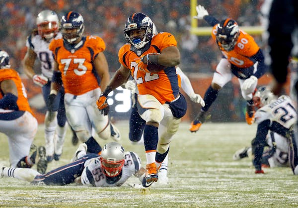 Broncos hand Patriots their first loss