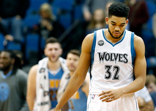 Karl-Anthony Towns walked off the court Wednesday after Denver beat Minnesota by a final score of 78-74.
