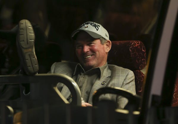 Donning an NFC North champions hat and waiting on the team bus, coach Mike Zimmer allowed himself some time to revel in the Vikings’ accomplishment.