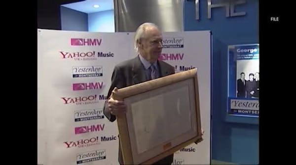 Tributes paid to Beatles producer George Martin