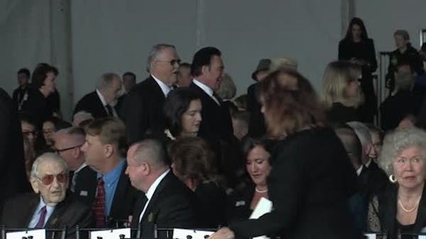 Celebrities, politicians gather for Reagan funeral
