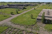 Ramsey County commissioners and Arden Hills leaders agreed that it’s worth pursuing Amazon's new headquarters at the Twin Cities Army Ammunition Pla