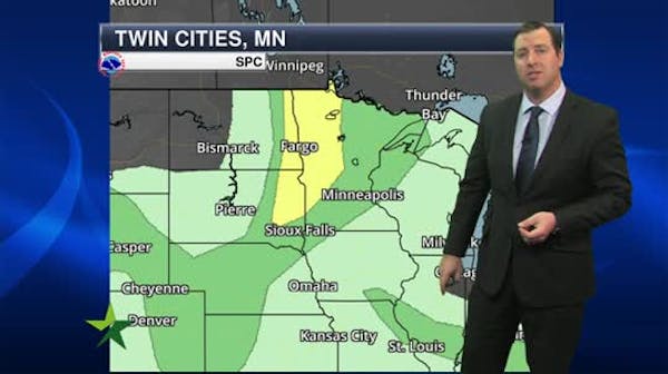 Overnight forecast: Thunderstorms, low 70s