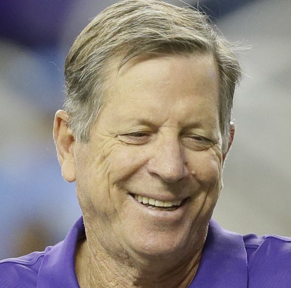 Norv Turner was not talking X's and O's at Ike’s.