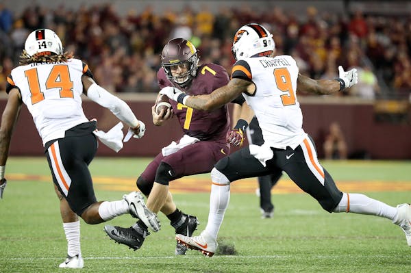 Gophers quarterback Mitch Leidner directed a game-winning drive, but Minnesota mistakes kept Oregon State in the game in last week’s season opener.
