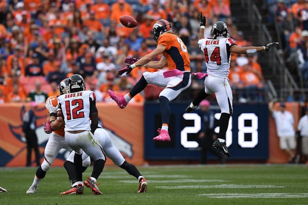 Falcons rough up Lynch, Broncos