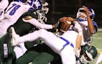 Mounds View holds off Woodbury 28-26