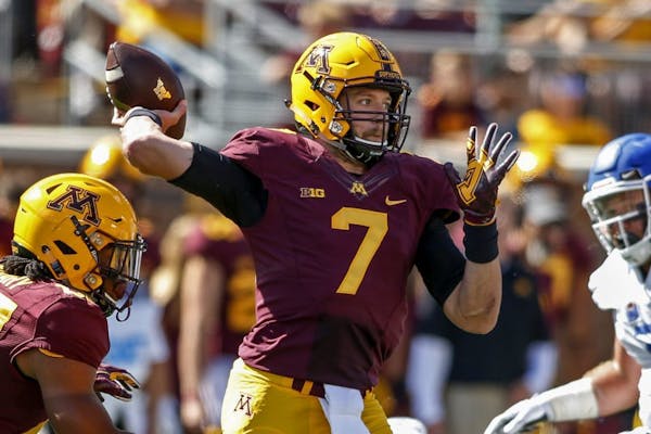 Minnesota quarterback Mitch Leidner passes against Indiana State in the first quarter of an NCAA college football game Saturday, Sept. 10, 2016, in Mi