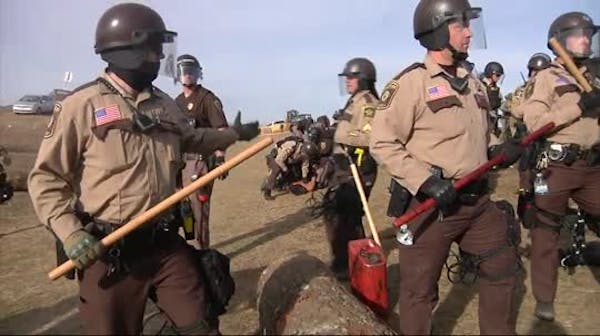 Raw: More than 100 N.D. pipeline protesters arrested