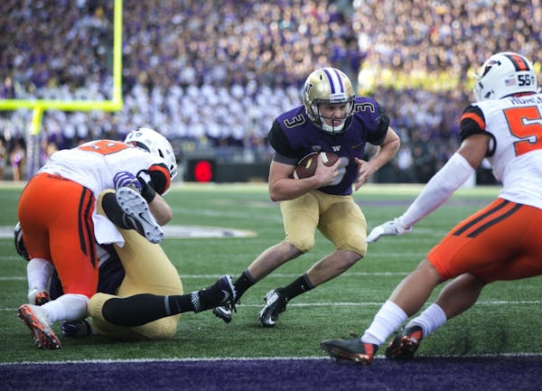Washington moves up in new CFP rankings