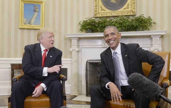 Obama, Trump meet for first time in Oval Office