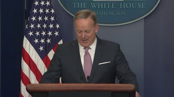 Sean Spicer holds first formal press briefing