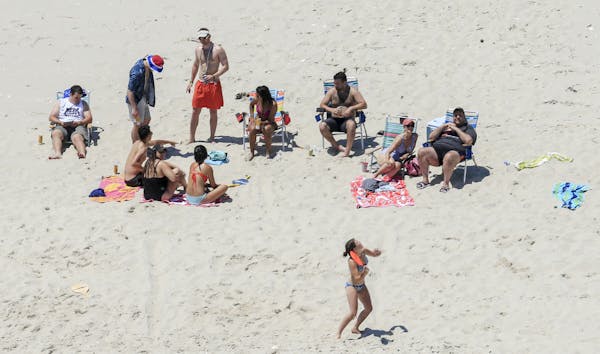 New Jersey gets budget deal, beaches to reopen