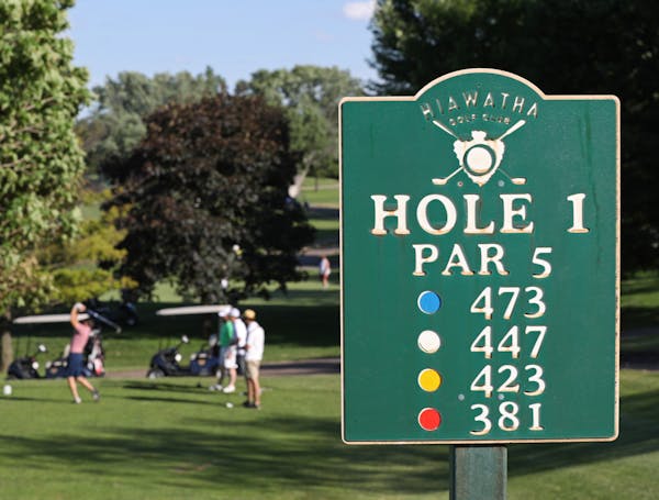 Hiawatha Golf Course in Minneapolis could close if city and state officials force an end to groundwater pumping.