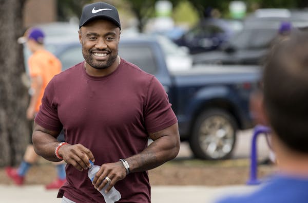 Everson Griffen had plenty of reasons to smile upon arrival at Vikings training camp in Mankato. A guarantee of $34 million over for years will do tha