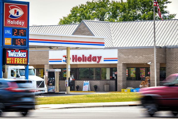 Holiday stores typically generate sales that are twice the industry average for both food and fuel, according to incoming owner Couche-Tard.