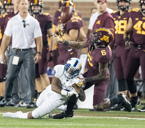 Gophers wide receiver Tyler Johnson (6) caught six passes for 141 yards and a touchdown agains Buffalo on Thursday, but he was one of the few bright o
