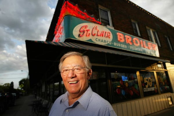 Famous for burgers and malts, St. Paul's beloved St. Clair Broiler will close
