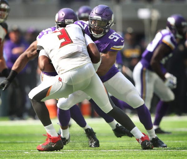 Griffen's sack showcases his changing role in Vikings defense