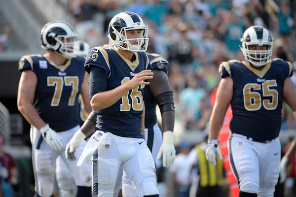 94-yard touchdown pass shows Rams' trust in their offensive line