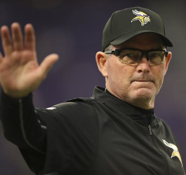 History advises Mike Zimmer’s 12-3 Vikings to hold off on any championship chatter.