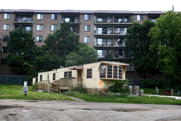 City Council members approved a new plan Tuesday for the redevelopment of Lowry Grove, St. Anthony's only manufactured home park that was closed last 