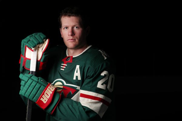 Source: Suter sidelined indefinitely with fractured fibula; Soucy recalled