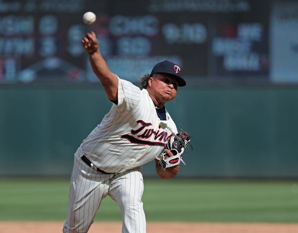 Astudillo: I’ll do whatever asked, even pitch