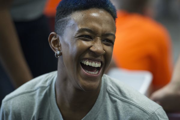 The high ankle sprain point guard Danielle Robinson suffered in the Lynx’s victory Thursday at Las Vegas might not heal in time for the postseason, 
