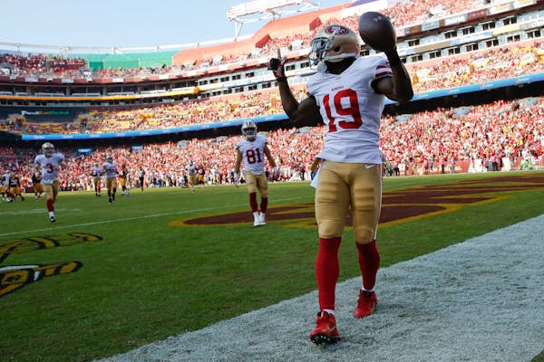 Receiver Aldrick Robinson caught 19 passes for the San Francisco 49ers in 2017, including this 45-yard touchdown from C.J. Beathard in a 26-24 loss at