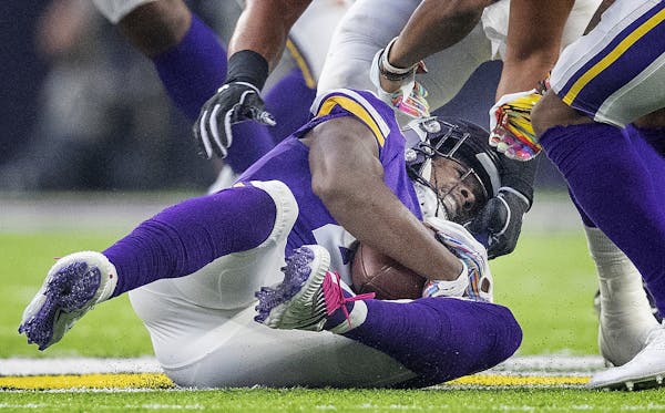 Vikings safety Anthony Harris had his first career interception on Sunday.