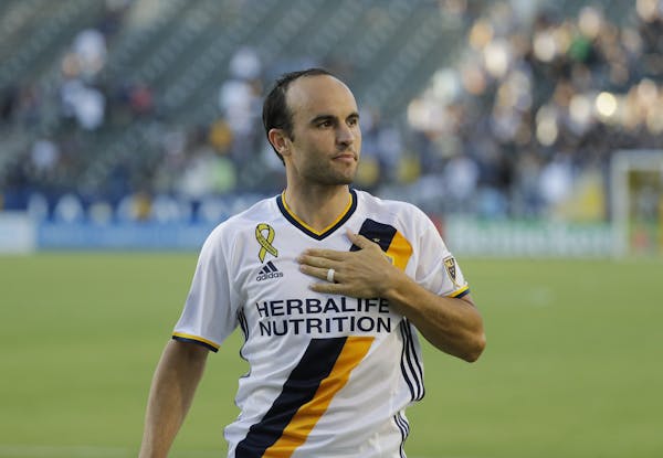 Los Angeles Galaxy's Landon Donovan acknowledges the fans after an MLS soccer match against the Orlando City FC on Sept. 11, 2016, in Carson, Calif. T