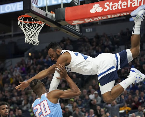 Wolves rookie guard Josh Okogie made a spectacular descent from the hoop after dunking in the second quarter on Kings forward Harry Giles.