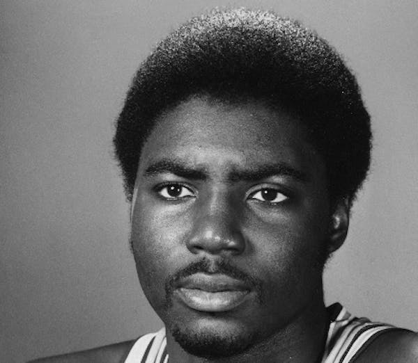 Former Minneapolis North basketball star Ben Coleman, who played for the Gophers from 1979-81 and went on to a 12-year professional career, died Sunda