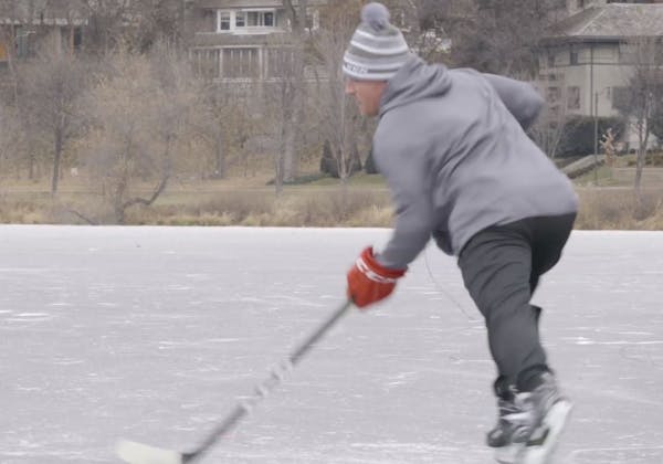 Zach Lamppa followed through on what turned out to be a world record for the longest hockey pass.