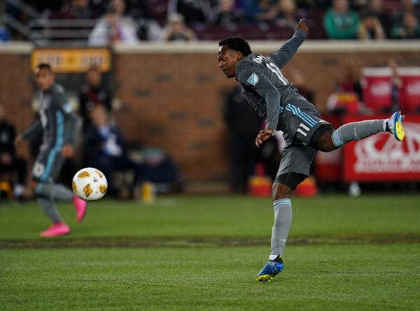 Minnesota United forward Romario Ibarra attempted a shot on goal in the first half against the Portland Timbers last September