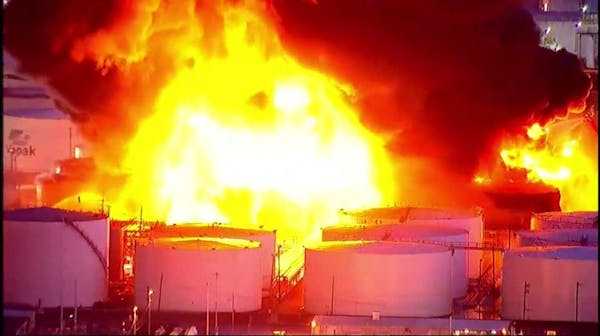Crews fight blaze at Texas petrochemicals plant