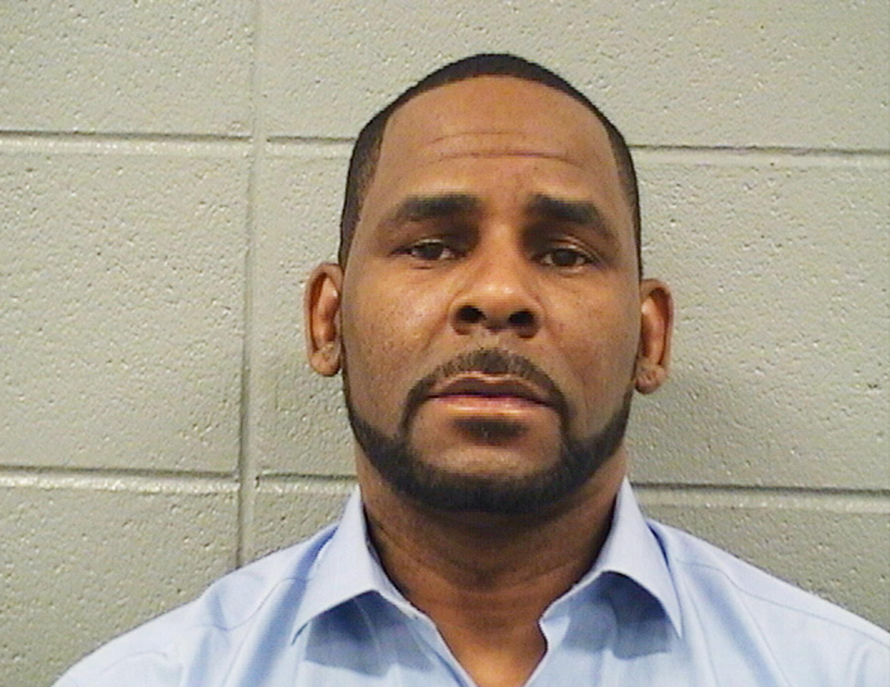 Prosecutors Say R. Kelly Should Get 25 Years in Prison for Sexually Abusing Women and Girls
