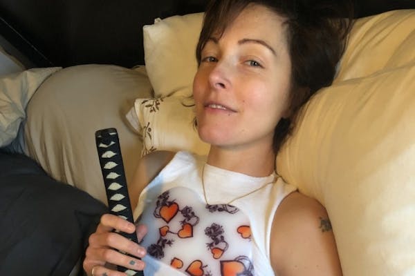 Poliça singer Channy Leaneagh suffers broken back while clearing ice dams