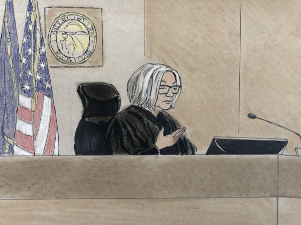 Sketch of Judge Kathryn Quaintance addressing the courtroom during Friday's pretrial hearing for former Minneapolis police officer Mohamed Noor, who i