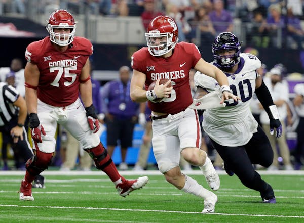 Vikings start Day 3 by trading up, drafting offensive tackle from Oklahoma