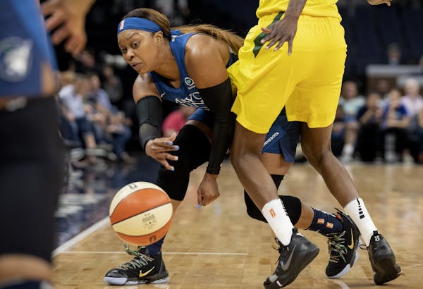 Odyssey Sims led the Lynx with 15 points. She also had five assists and four steals.