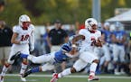 Surprise QB for Lakeville North leads defending 6A champs past Woodbury