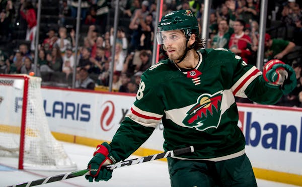 Ryan Hartman had a nice debut for the Wild on Tuesday night, scoring the team’s only goal in an overtime loss to Dallas.