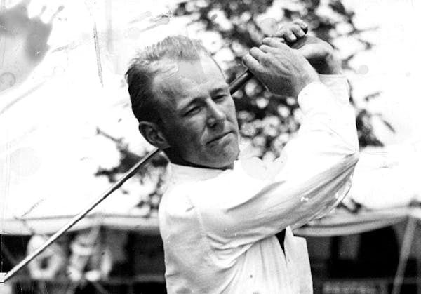 Les Bolstad, shown in 1954, coached the University of Minnesota golf team for 30 years.