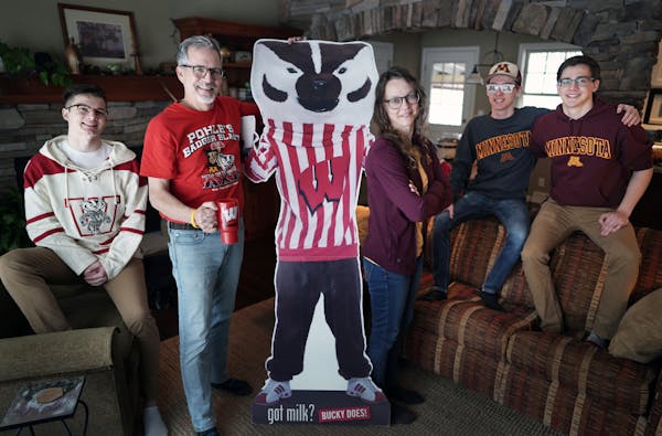 The O'Connor family is split when it comes to who to cheer for during Gopher/Badger game this weekend. Kyle, 19 and Dad Kevin are die-hard Badger fans